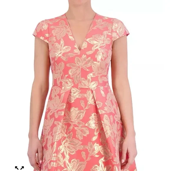 Vince Camuto Coral and Gold Jacquard Rose Floral Dress - Picture 4 of 6